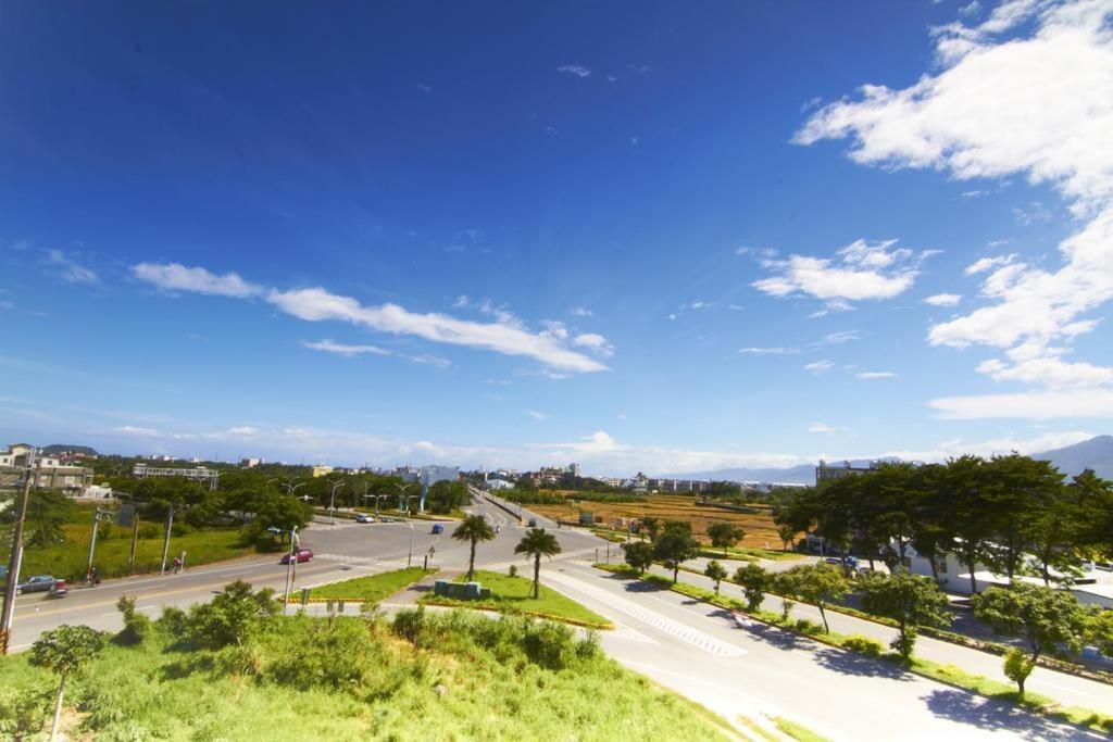 Locking B&B台東民宿 Taitung Екстериор снимка